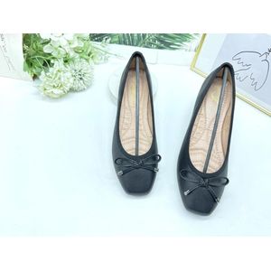 AUCUN NONE SHOP Ballerine pour femme 
