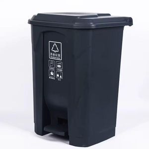 poubelle pour déchets d'une capacité de 100 litres