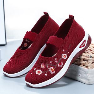 SHJO Baskets Femme Synthétique Broderie Florale Confortable Léger Sportif Mode Chaussures - Rouge