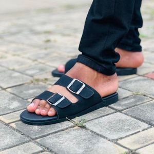 Sandales classe pour homme semelle gomme et haut daim