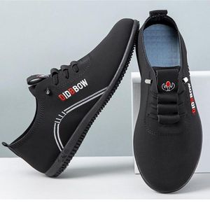 Chaussures en cuir à la mode pour hommes - Noir