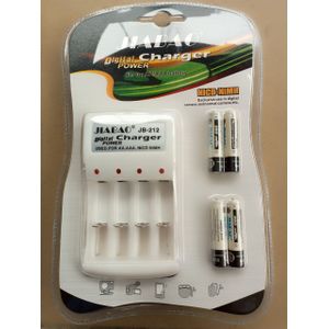 EBL 4pcs Piles 9V Rechargeables - avec Chargeur de Piles 9V 4