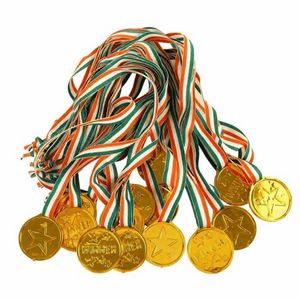 Lot de 12 Médailles en Or de Football pour Champion