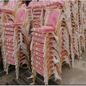 5 Chaises De Cérémonie - Rouge