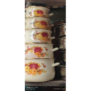 Set De 3 Soupières En Email Fleurie