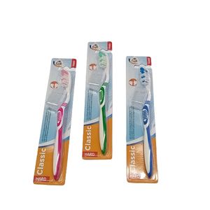 Brosses à dents souple CARREFOUR SOFT : les 4 brosses à dents à Prix  Carrefour