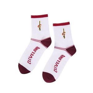 Cleveland Cavaliers - Chaussettes de Sport Mi-Hautes - Style Streetwear & Basket - Blanc & Bordeaux