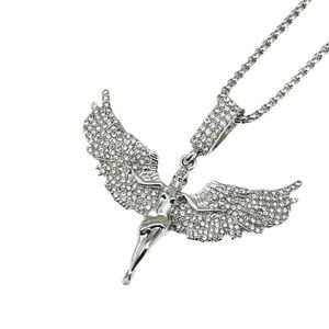 Pendentif « Ailes d'ange » personnalisé, bijou de luxe unisexe léger, entièrement serti de diamants, inspiré de la mode européenne et américaine.