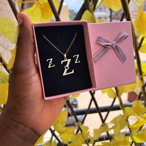 Chaîne femme lettre Z doré ensemble bijoux dame pendentif inox mode luxe amour cœur love coffret bijoux cadeau mariage cadeau d'anniversaire cadeau Noël Saint Valentin fête des mères cadeau pour femme boucle d'oreille bracelet femme pierre précieuse 