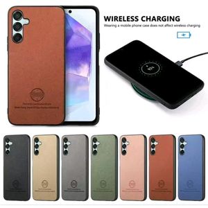 Coque DESIGN PREMIUM POUR SAMSUNG A56, AVEC FINITION EN TEXTILE ET COMPATIBILITÉ MAGSAFE CHARGE SANS FIL ( Couleur Gris) 