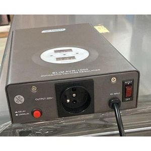 Smart Stabilisateur SLIM AVR 1000