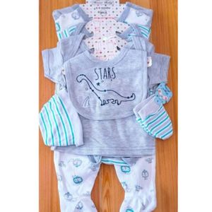 Kit de Naissance Bébé Complet – Douceur, Confort & Élégance