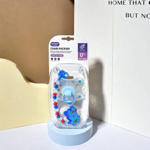 BOITE D'UNE TÉTINE SANS BPA AVEC ATTACHE