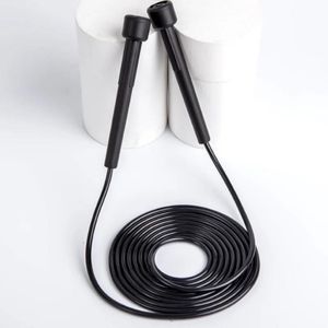 Corde à sauter en acier et PVC - NOIR
