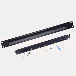 Panneau de gestion des câbles à brosses 1U pour montage en rack , pour des câbles bien rangés