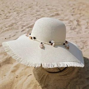Chapeau de Plage Femme en Paille avec Coquillages