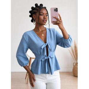 Chemise à manches longues à la mode et douce, avec un design de taille ajustée, convient pour les vêtements de bureau toute la journée. Tenue complète disponible.