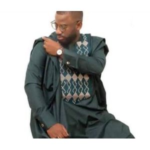 Ensemble tunique homme avec boubou en tissu très bonne qualité