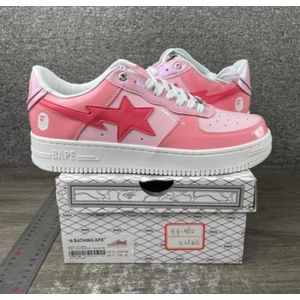Sneakers Streetwear Trend