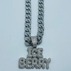 Bijoutique Agréable Chaine Luxueuse Bling Bling Pendent Zircons  TTT