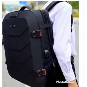 Chic Sac à Dos Pour PC Portable 18" Avec Code Pin