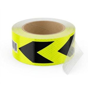 Ruban Adhésif Réfléchissant Jaune et Noir - Motif Chevrons Directionnels - Haute Visibilité Sécurité - Idéal pour Camions, Remorques, Parkings et Zones de Danger - Ultra Résistant et Auto-Adhésif