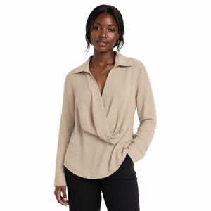 Chemise Croisée en Mousseline Fluide à Volants – Beige Nude - Beige