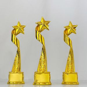 Trophée étoile en résine dorée