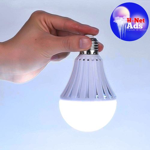 Led Ampoule LED DE SECOURS 7W- RECHARGEABLE ET ÉCONOMIQUE - Blanc - Prix  pas cher