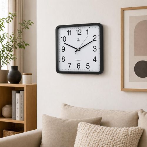 Generic Horloge Murale Carrée Quartz – Design Moderne & Lecture Facile - image 3