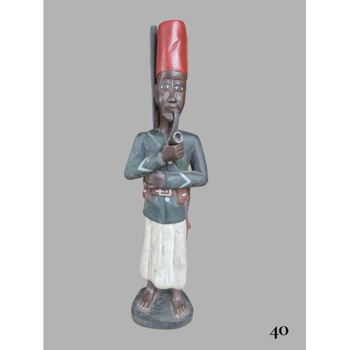 Generic Statuette Coloniale  en Bois peint - image 2