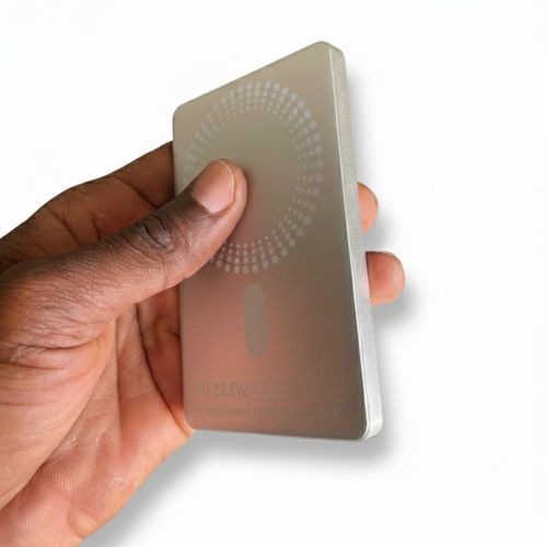 product_image_name-Generic-Power Bank Sans Fil 5000mAh Ultra-Mince YC-036 Gris Argent – MagSafe Iphone Et Qi Android - Port Type-C Charge filaire 22.5W-4