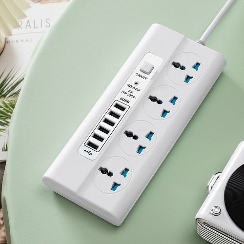 Generic Rallonge Multiprise 6 Prises + 2 Ports USB Parafoudre