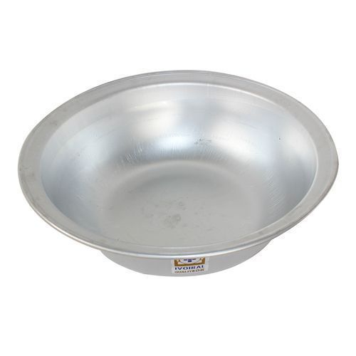 Bassine en aluminium