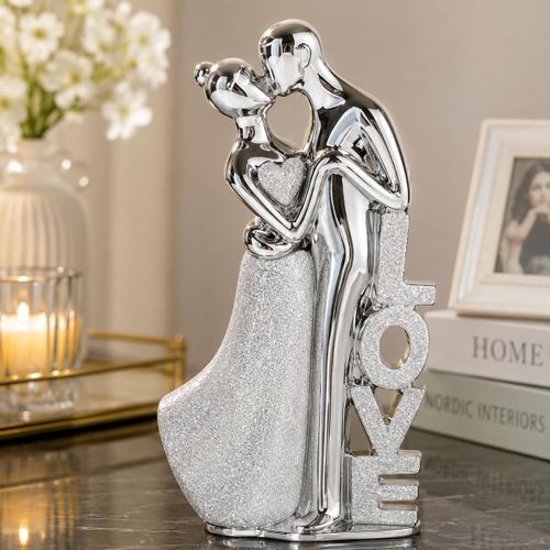 Generic Statue Couple Amoureux "LOVE" – Décoration Élégante Argent
