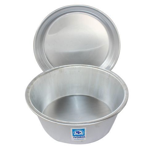 Bassine en aluminium