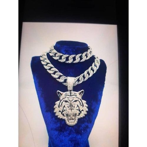 product_image_name-Generic-Chic Chaîne En Strass Or Chaîne Luxueuse Bling Médaillée Tête De Chat-1