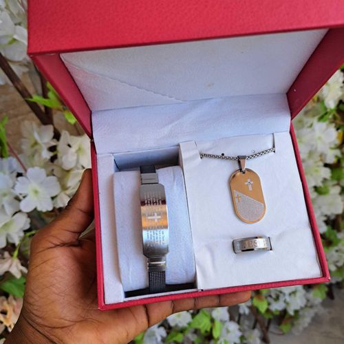 product_image_name-Fashion-Bijoux chaîne homme jésus agenté 3en1 chaîne bracelet et bague pendentif ensemble bijoux accessoire homme inox luxe mode stylé garçon cadeau Homme coffret cadeau anniversaire homme fête pères Saint Valentin Mariage amour cœur -3