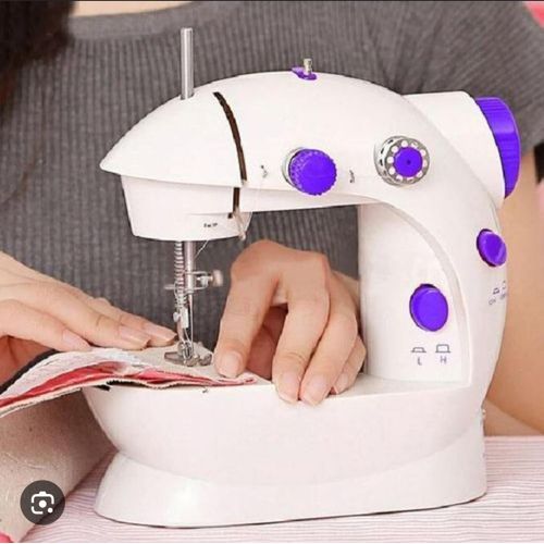 Generic Mini machine à coudre électrique portable SM 202A dotée d'un système à double fil et de deux vitesses