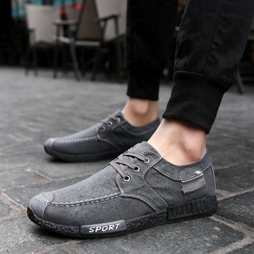 Chaussures à sale semelles convexes