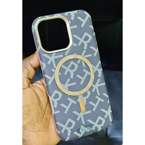 Generic Coque iPhone 16 pro Max marron ble RK