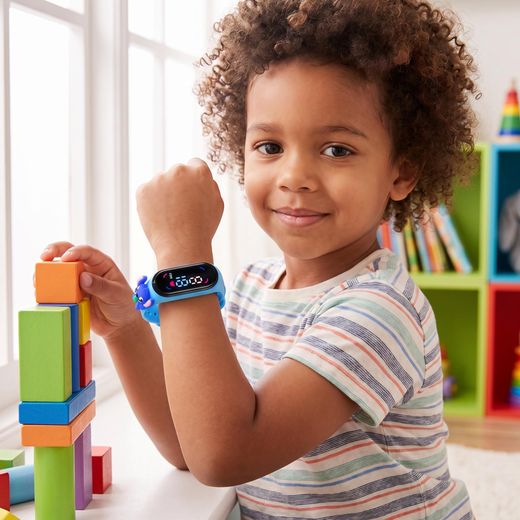 Fashion Montre LED Bleue Stitch pour Enfants - Bracelet Numérique à Dessin Animé pour Garçons et Filles - image 4