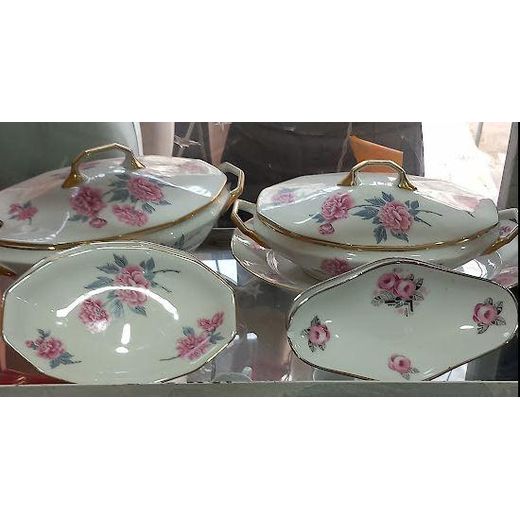 Generic Ensemble De Vaisselle De Fêtes  8 Couverts En Porcelaine