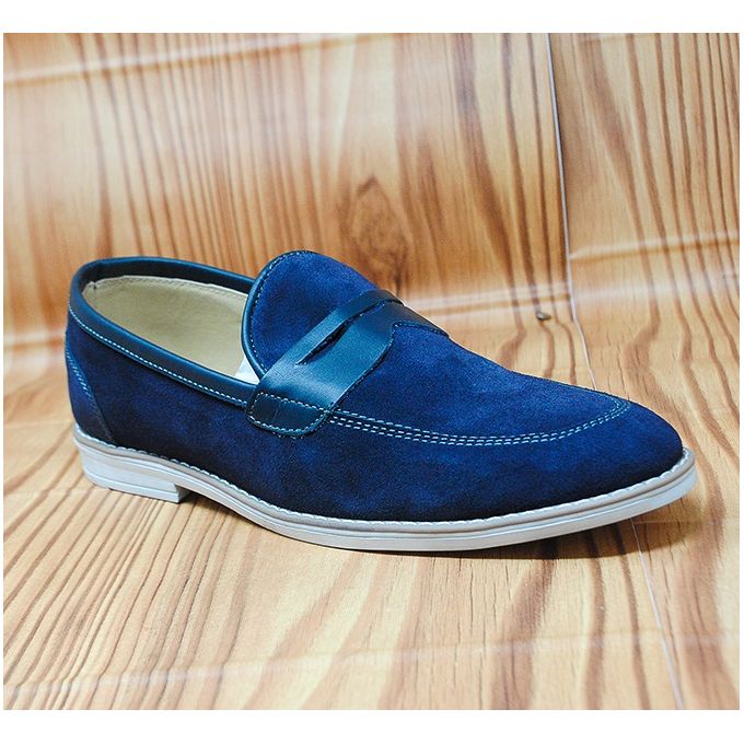 chaussure bleu nuit