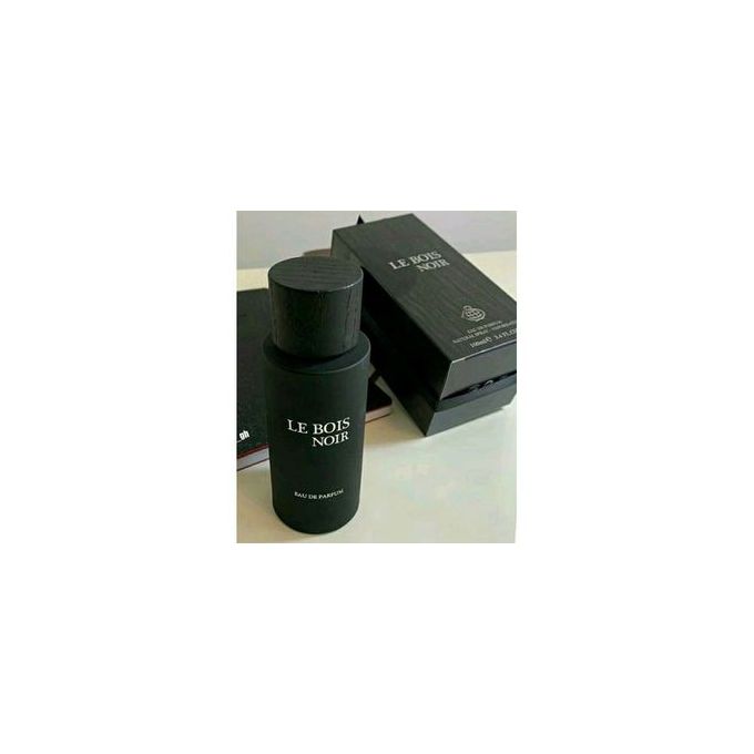 Le bois sales noir perfume
