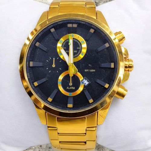 Montre en. Or plaqué