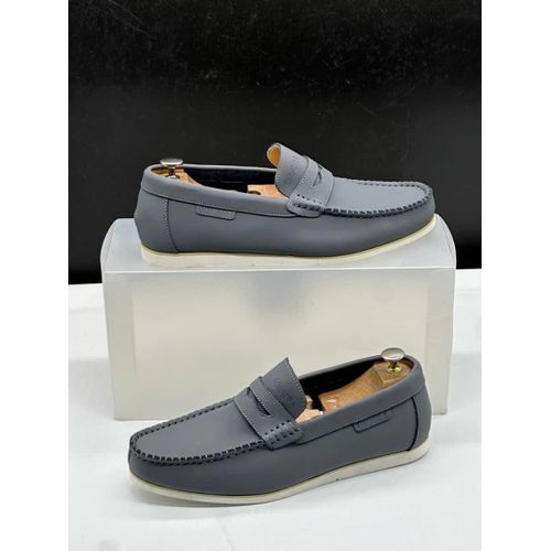 baladeuse homme en cuir-gris