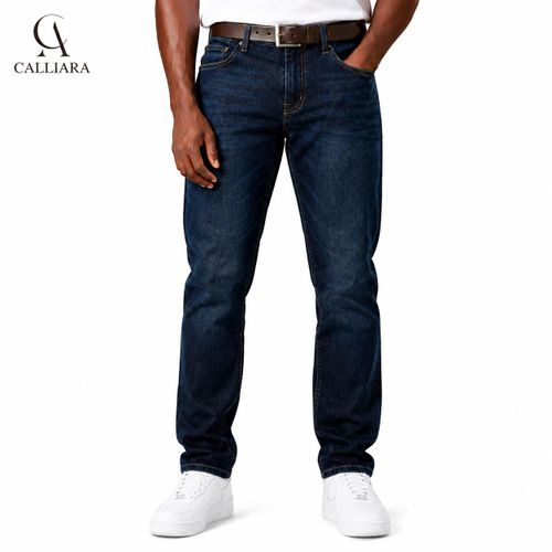 Jean stretch bleu foncé classique avec des détails vintage