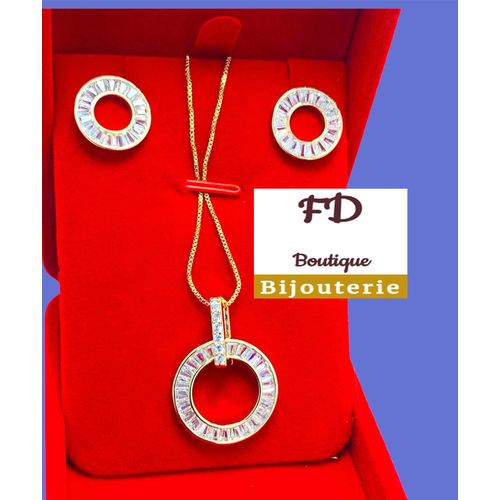 Ensemble bijoux or plaqué très bonne qualité