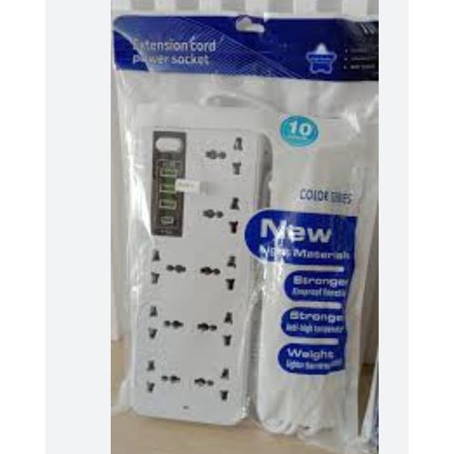 multiprise universelle, avec multiples prises compatibles et ports USB intégrés,